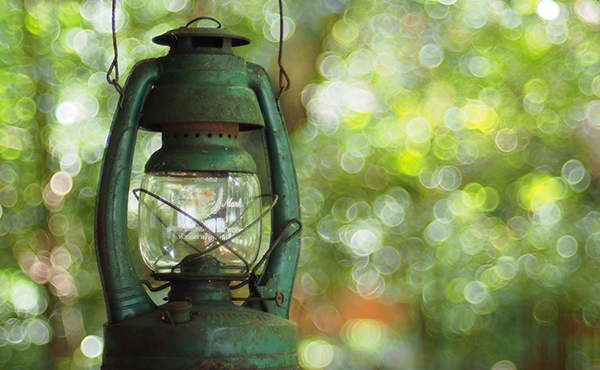 <span>気分のあがるランタン/焚き火台/バーナー特集</span>キャンプといえばこれがないと始まらない！必須ギア特集。