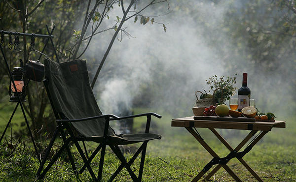 <span>ソロ/カップルキャンプ特集</span>軽量コンパクトで一人でも設営が簡単なギアをご紹介。